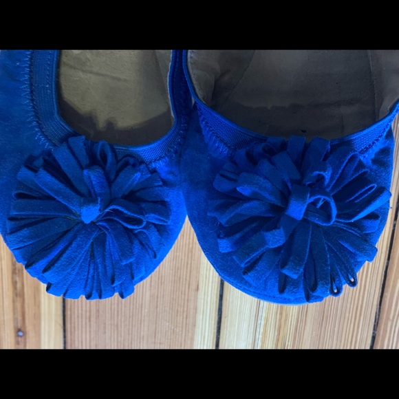 Blue Suede Women’s Ballet Flats - Picture 9 of 9